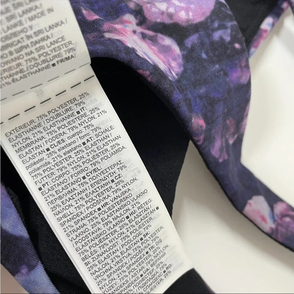 NEW Athleta Exhale Sports Bra A-C Dappled Bloom Multi Floral Size XS - Picture 11 of 13